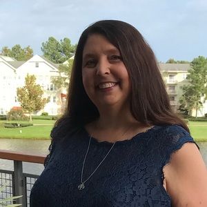 Meet your Posher, Wiona